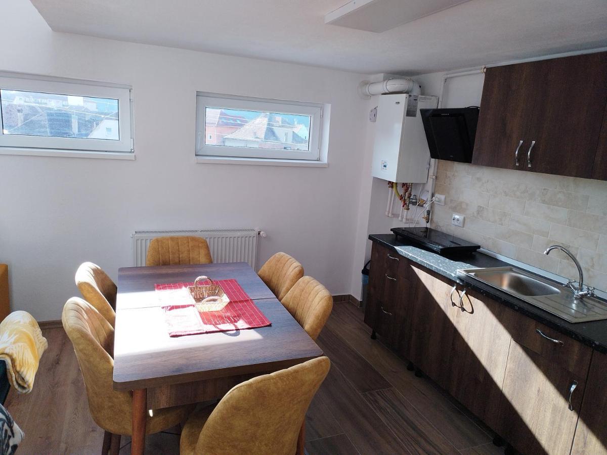 Apartament Alyosha Сигишоара Екстериор снимка